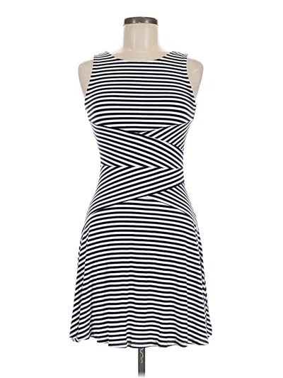 Pre-owned Market & Spruce Casual Dress In White