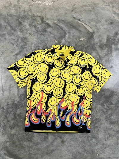 Pre-owned Market Chinatown  Fire Smiley Face Flaming Shirt 2xl / In Yellow