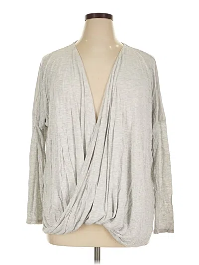 Pre-owned Marla Wynne Long Sleeve Top Gray Plunge Neckline Tops