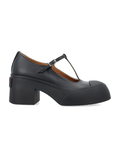 Marni Black Leather Pumps