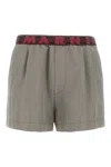 Marni Houndstooth-pattern Wool-blend Shorts In Pdr82