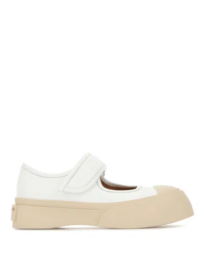 MARNI FLATS