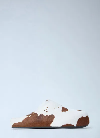 Marni Fussbett Sabot In Brown