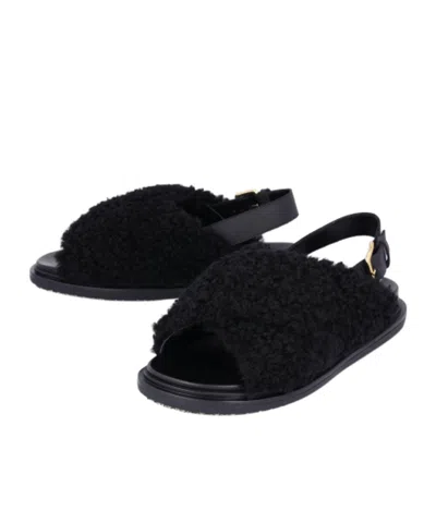 MARNI MARNI BUCKLE DETAILED FLUFFY SANDALS