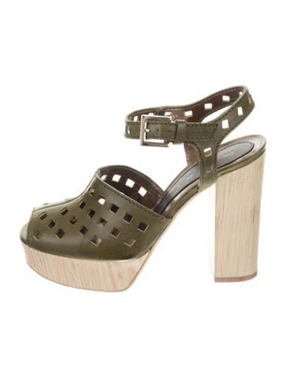 Pre-owned Marni Leather Lasercut Accents Pumps In Green