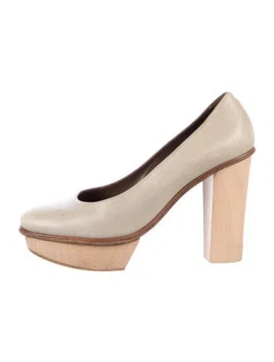 Pre-owned Marni Leather Pumps In Grey