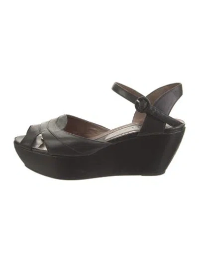 Pre-owned Marni Leather Slingback Pumps In Black
