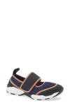 Marni Sneaker Mary Jane In Lycra Blu Scuro E Nera In Multi