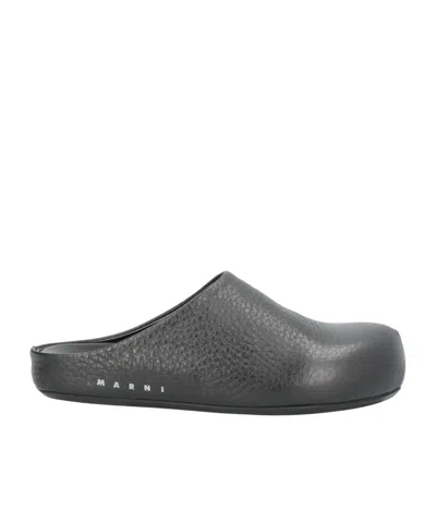 Marni Minimalist Leather Mules In Red