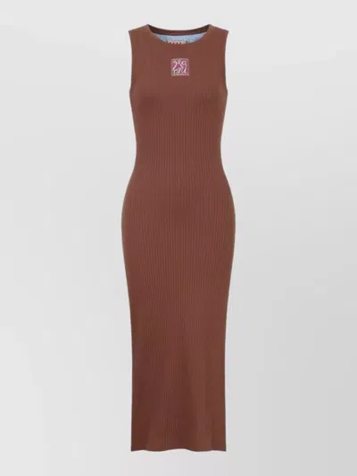 Marni Ribbed Crew Neck Sleeveless Stretch Dress In Brown
