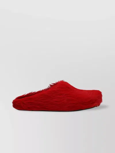 Marni Round Toe Flat Sole Faux Fur Sandals In Red