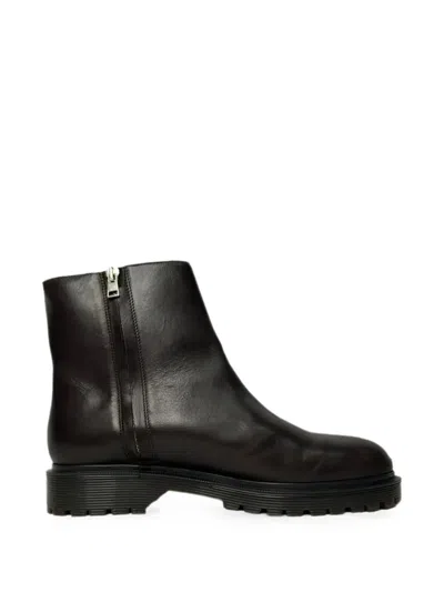 Pre-owned Marni Round-toe Ankle Boots In Black