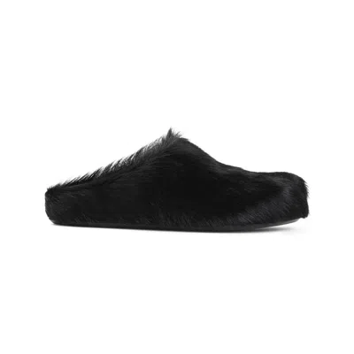 Marni Faux Fur Round Toe Sandals In Black