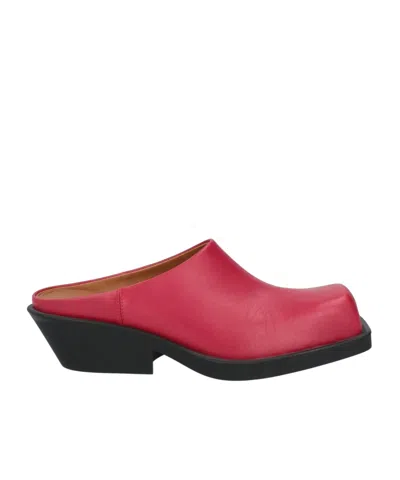 Marni Simple Leather Mules In Red