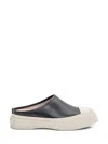 Marni Closed Toe Platform Sneakers With Contrasting Sole In Black