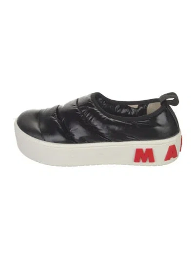 Pre-owned Marni Sneakers In Black