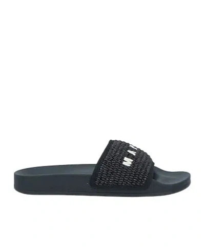 MARNI STYLISH AND VERSATILE SLIPPERS