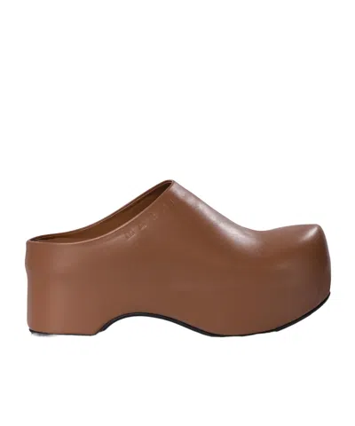 MARNI MARNI LOGO-EMBOSSED SLIP-ON CLOGS