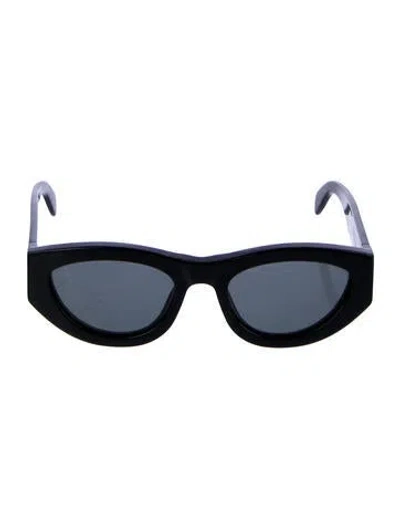 Pre-owned Marni Wayfarer Tinted Sunglasses In Black