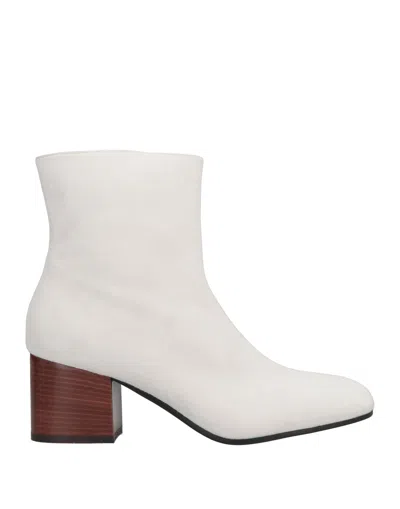 MARNI MARNI WOMAN ANKLE BOOTS WHITE SIZE 11 SOFT LEATHER