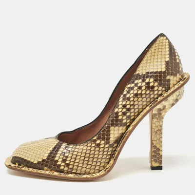 Pre-owned Marni Yellow/black Python Pumps Size 40