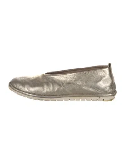 Pre-owned Marsèll Leather Flats In Gold
