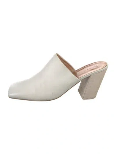 Pre-owned Marsèll Leather Mules In White