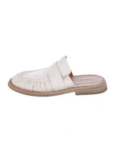 Pre-owned Marsèll Leather Mules In White