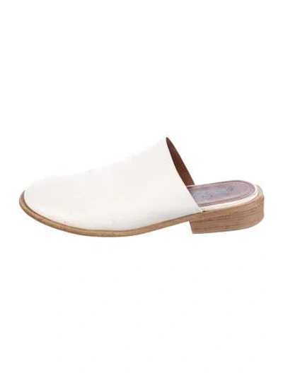 Pre-owned Marsèll Leather Mules In White