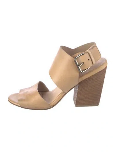 Pre-owned Marsèll Leather Sandals In Neutrals