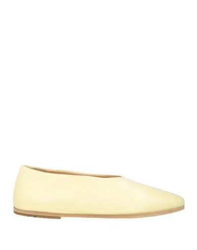 Marsèll Slip-on Leather Ballerinas In Gelb