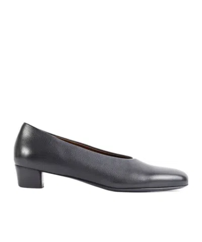 Marsèll Round Head Low-heeled Shoes In Black