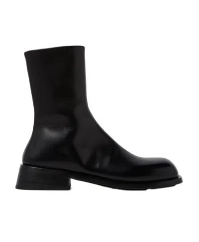 Marsèll Square-headed Boots In Black