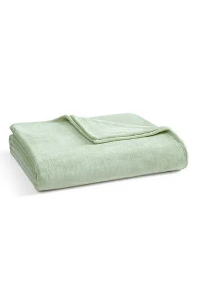 Martha Stewart Bedford Microfiber Blanket In Green