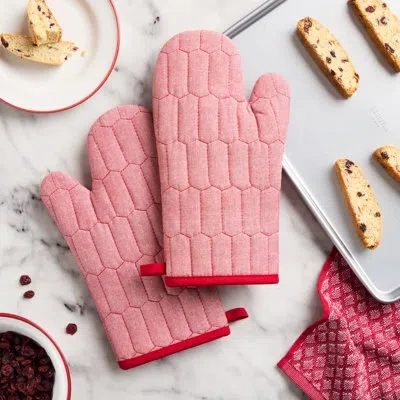 Martha Stewart Honeycomb Quilted Chambray Oven Mitt 2-pack Set  7"x13" In Red