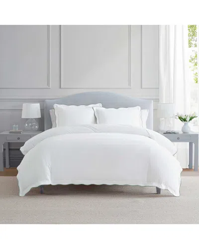 Martha Stewart Simple Scallop Solid Cotton Percale Duvet Set In White