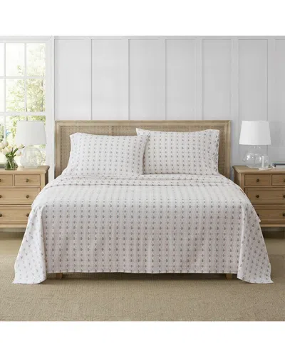 Martha Stewart Vintage Rose Cotton Flannel Sheet Set In White