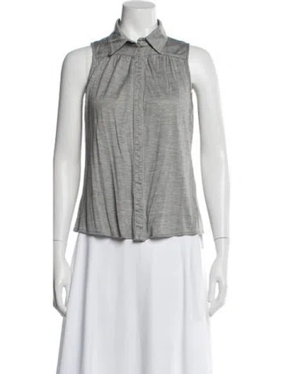 Pre-owned Martin Grant Silk Sleeveless Button-up Top In Gray