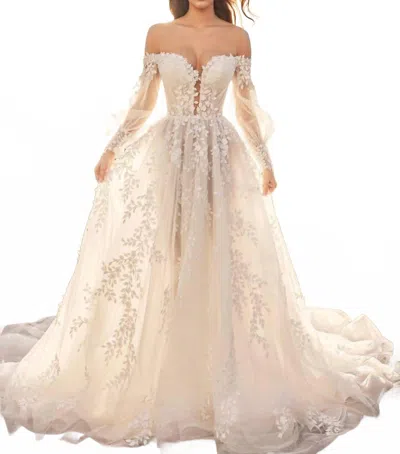 Martin Thornburg Fleur Wedding Gown In Ivory In White