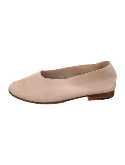 Pre-owned Martiniano Leather Flats In Neutrals
