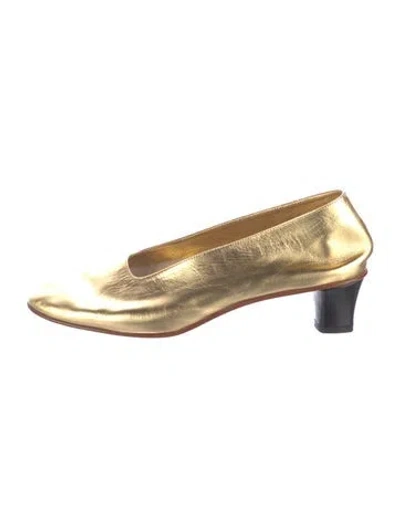 Pre-owned Martiniano Leather Pumps In Gold