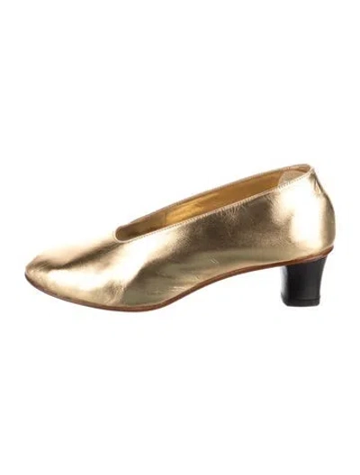 Pre-owned Martiniano Leather Pumps In Gold