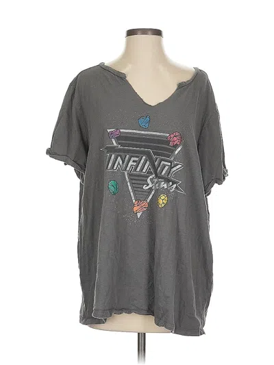 Pre-owned Marvel Short Sleeve T-shirt In Gray