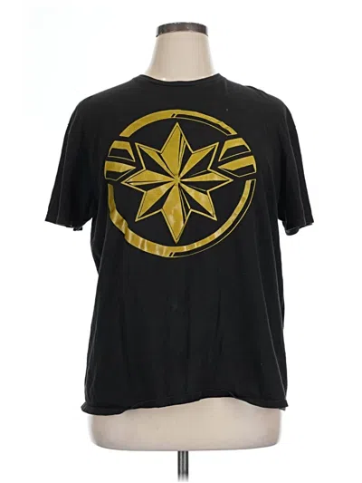 Pre-owned Marvel Short Sleeve T-shirt In Black