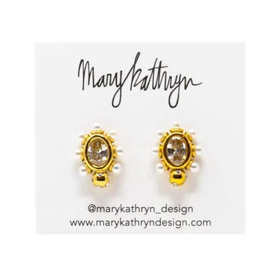Mary Kathryn Designs Ella Pearl Studs In Gold
