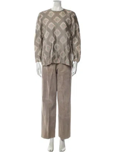 Pre-owned Mary Mcfadden Patterned Crew Neck Top In Neutral
