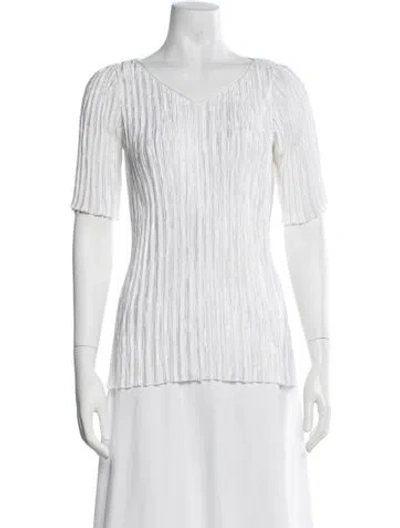 Pre-owned Mary Mcfadden Satin V-neck Top In White