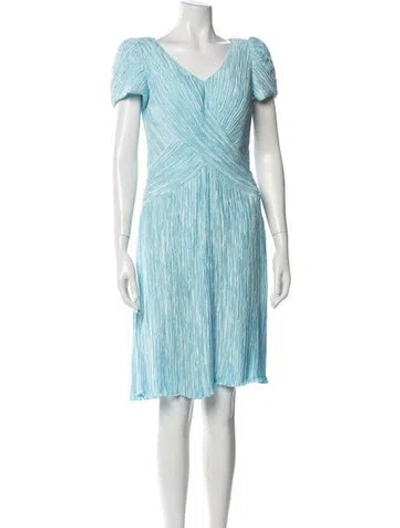Pre-owned Mary Mcfadden V-neck Knee-length Dress In Blue