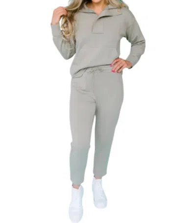 Mary Square Carson Jogger Pants In Olive In Green
