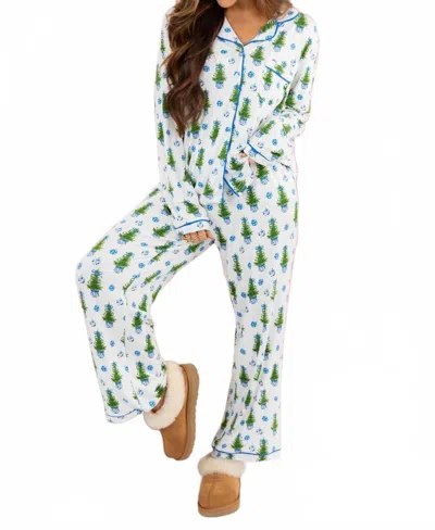 Mary Square Fancy & Festive Pajama Set In Multi